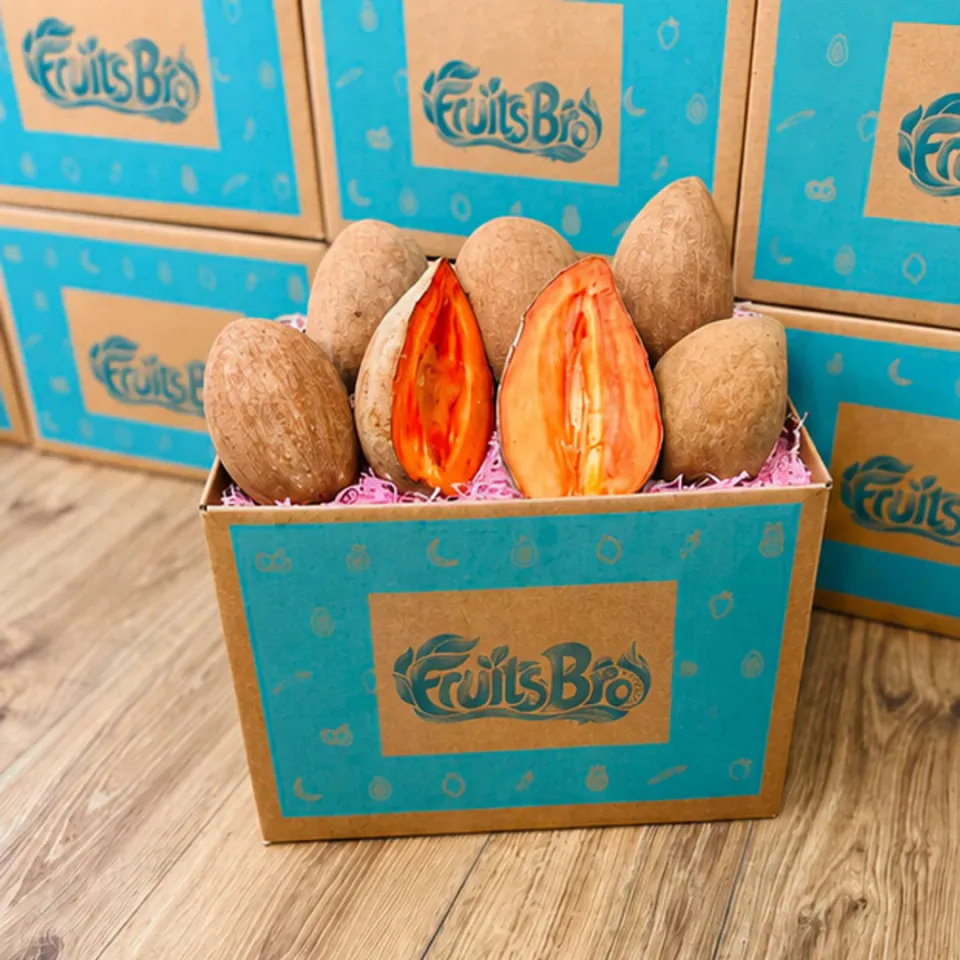 Mamey Fruit Box, photo 1 of 3