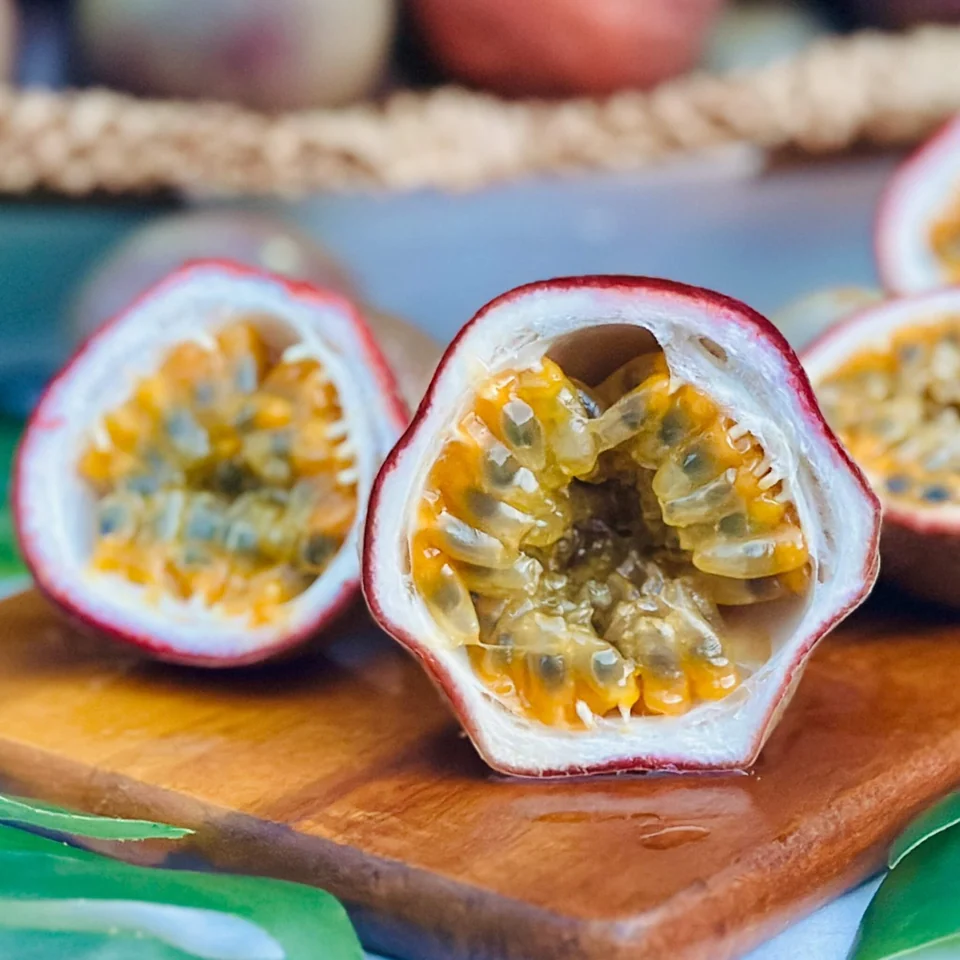 Fresh passion fruit in a FruitsBro fruit box