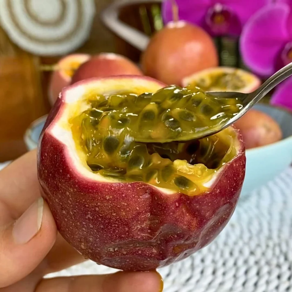 Passion Fruit, photo 2 of 5