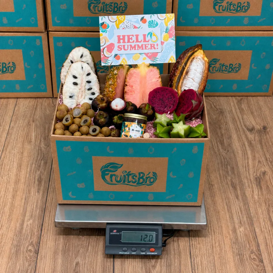 Taste the Exotics Fruit Box, photo 2 of 3