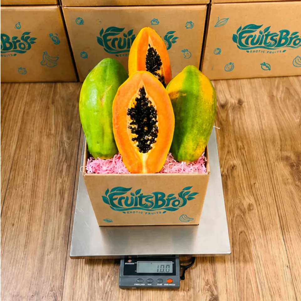 Tropical Fresh Papaya Box, photo 2 of 3