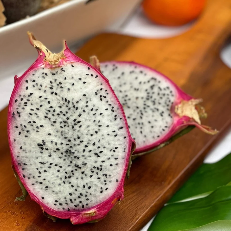 Red Dragon Fruit · White Flesh Box, photo 4 of 5